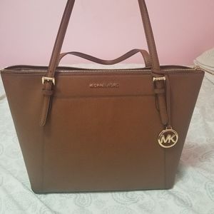 Michael Kors tote